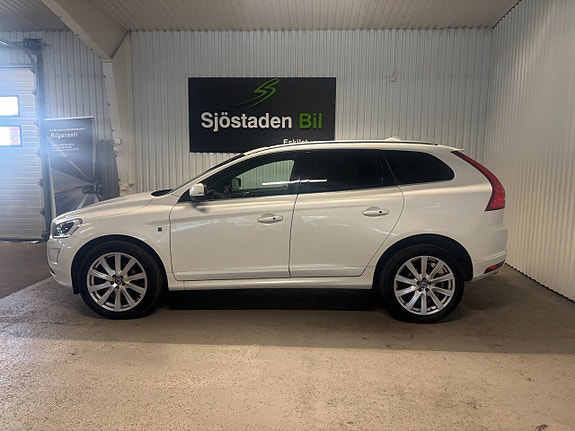 Volvo XC60 2 of 5