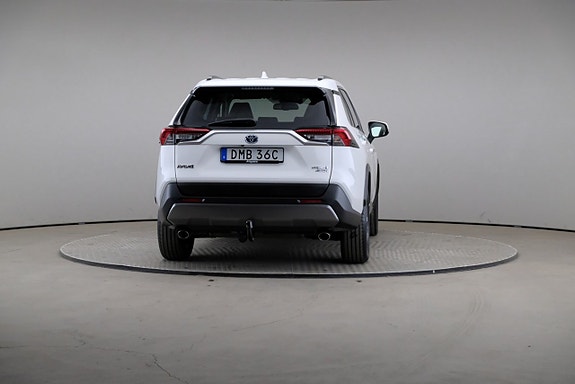 Toyota RAV4 2 of 3