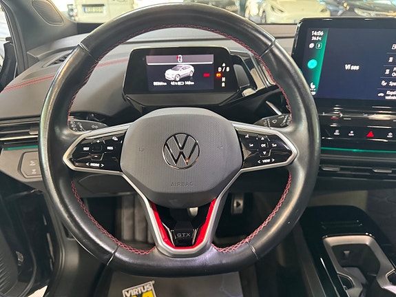 Volkswagen ID.4 GTX 15 of 19