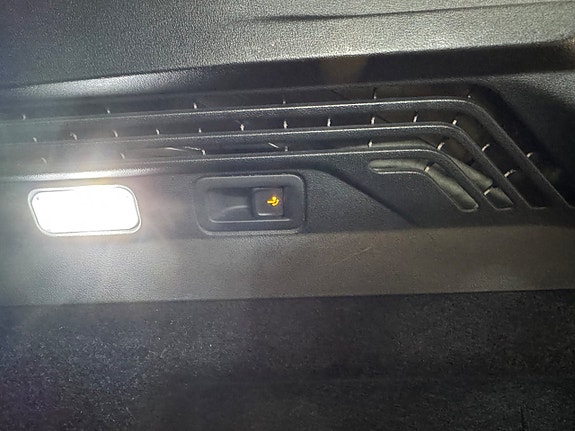 Volkswagen ID.4 GTX 17 of 19