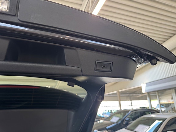 Volkswagen ID.4 GTX 18 of 19