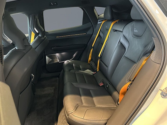 Polestar 3 7 of 13
