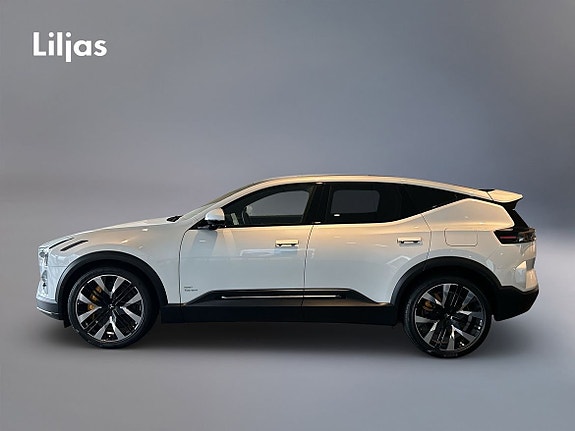 Polestar 3 2 of 13