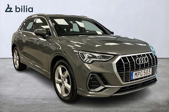 Audi Q3 10 of 26