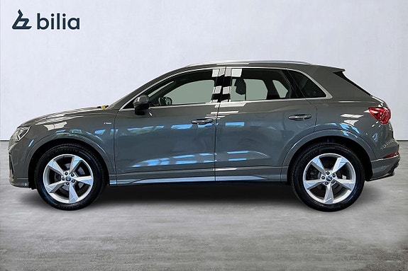 Audi Q3 3 of 25