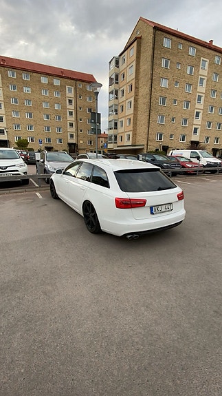Audi A6 2 of 10