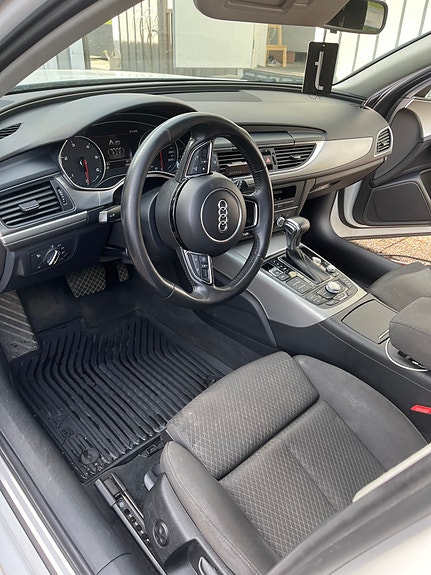 Audi A6 10 of 10