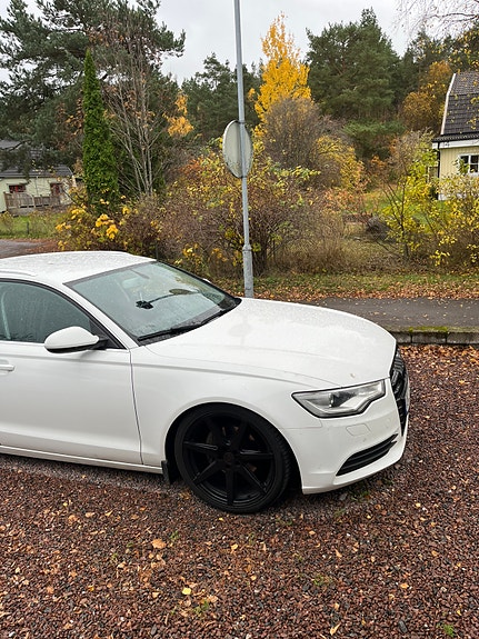 Audi A6 4 of 10