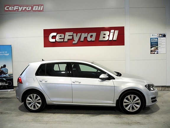 Volkswagen Golf VII 4 of 17