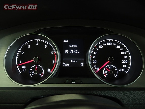 Volkswagen Golf VII 14 of 17