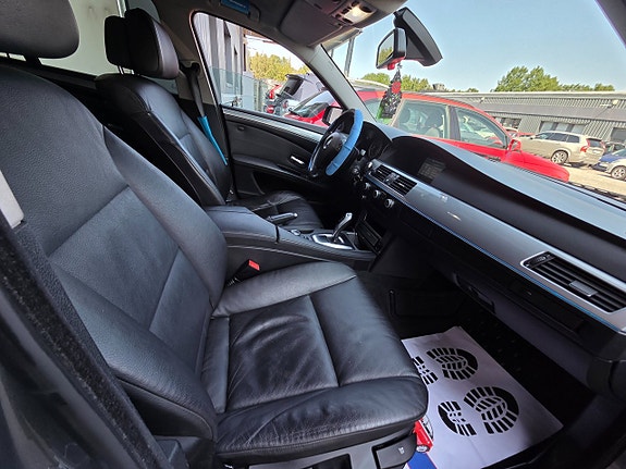 BMW 520d 8 of 17
