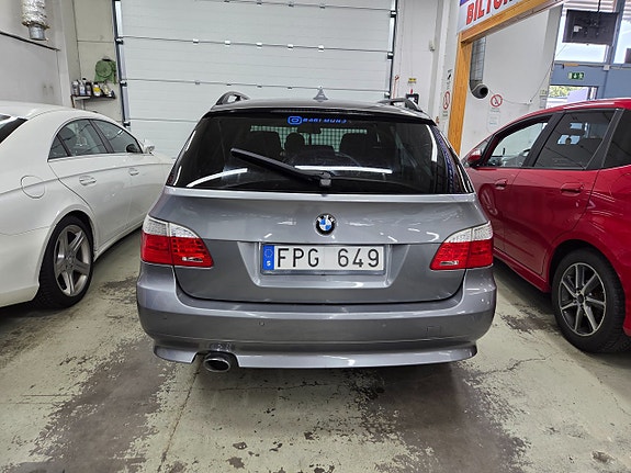 BMW 520d 7 of 17