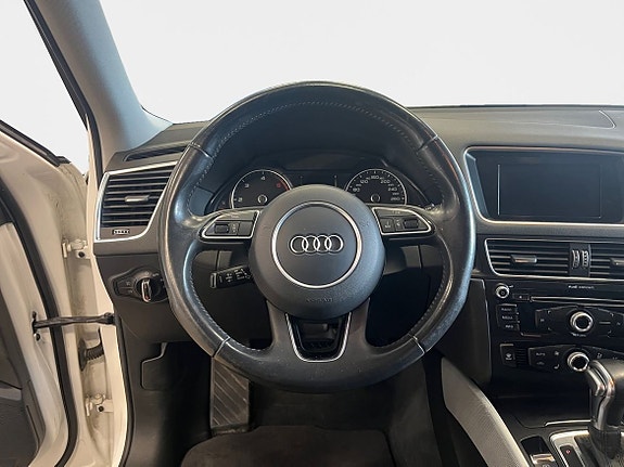 Audi Q5 12 of 15