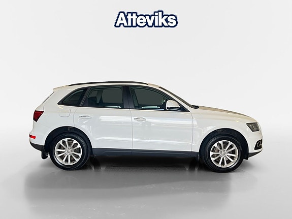 Audi Q5 2 of 15