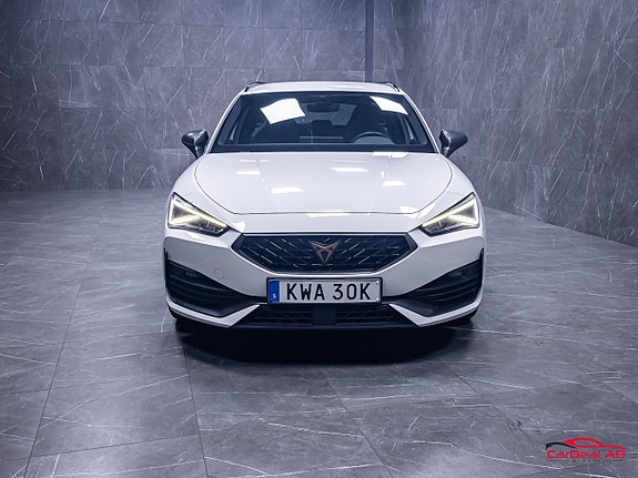 Cupra Leon 2 of 5
