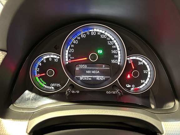 Volkswagen e-Up! 11 of 16