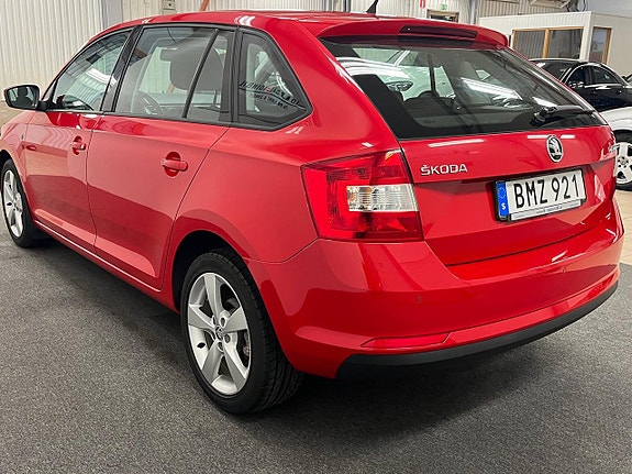 Skoda Rapid Spaceback 4 of 5