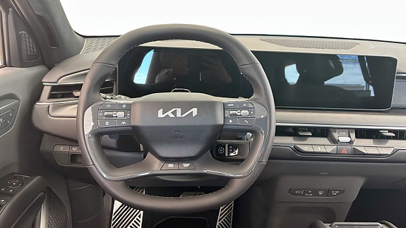 Kia EV9 10 of 12