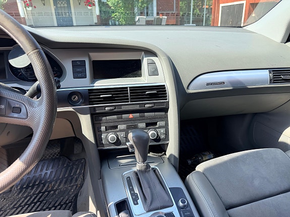 Audi A6 10 of 16