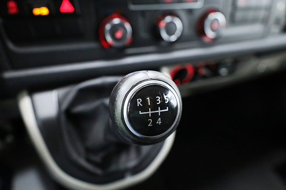 Volkswagen Transporter 16 of 17