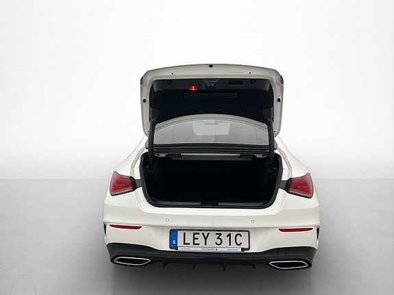Mercedes-Benz CLA220 8 of 28