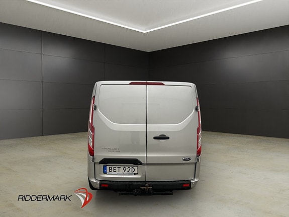 Ford Transit Custom 8 of 30
