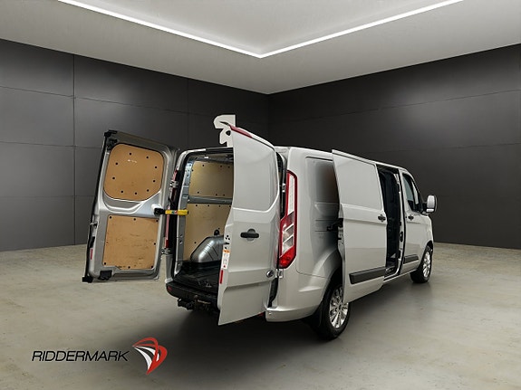 Ford Transit Custom 12 of 30