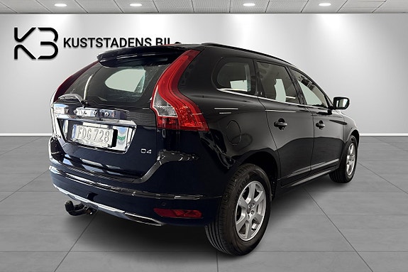 Volvo XC60 3 of 5