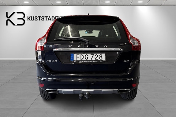 Volvo XC60 4 of 5