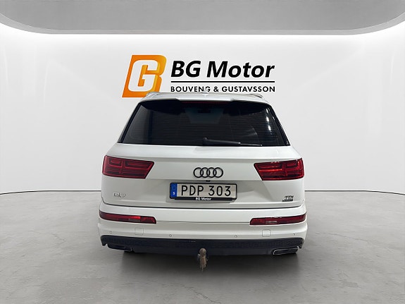 Audi Q7 5 of 5