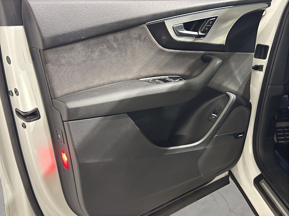 Audi Q7 16 of 23