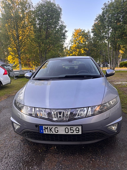 Honda Civic 4 of 5