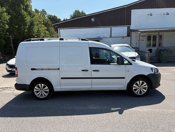 Volkswagen Caddy Maxi 3 of 5