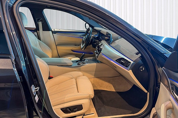 BMW 530i 18 of 21