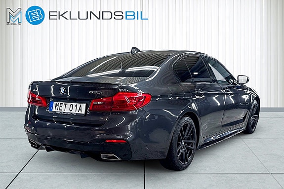 BMW 530i 6 of 21