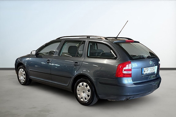 Skoda Octavia 3 of 5
