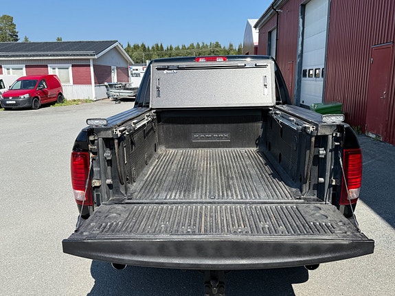 Dodge RAM 1500 17 of 28