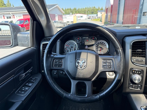 Dodge RAM 1500 21 of 28