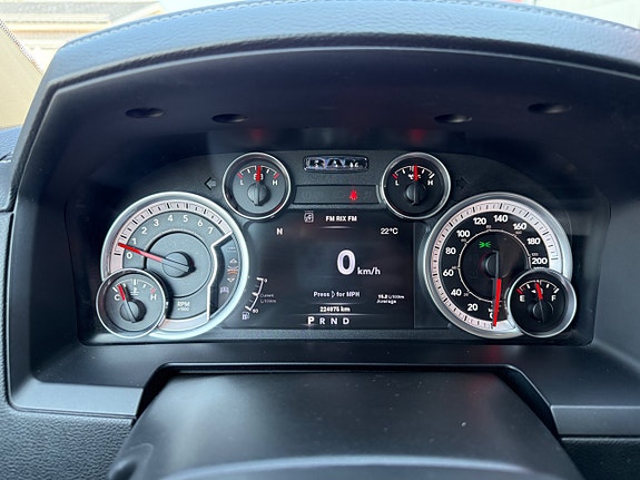 Dodge RAM 1500 7 of 28