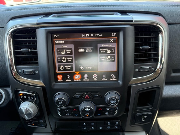 Dodge RAM 1500 26 of 28