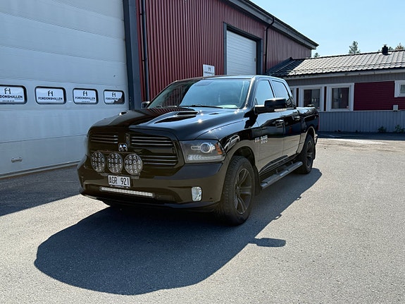 Dodge RAM 1500 15 of 28