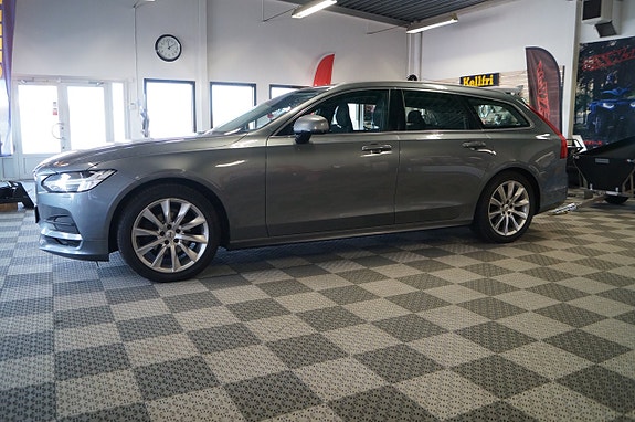 Volvo V90 2 of 11