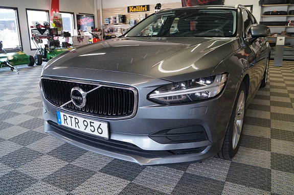 Volvo V90 4 of 11