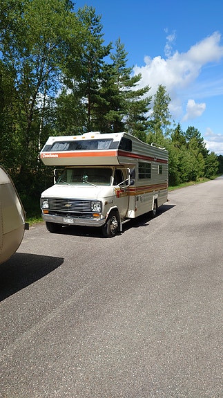 Chevrolet Coachmen Leprechaun 5 of 15