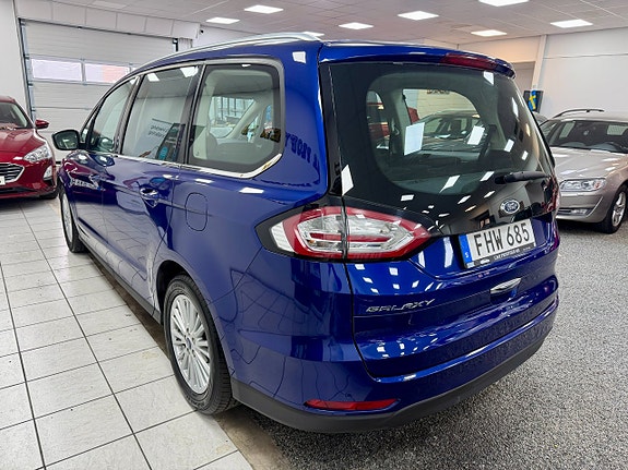 Ford Galaxy 20 of 21