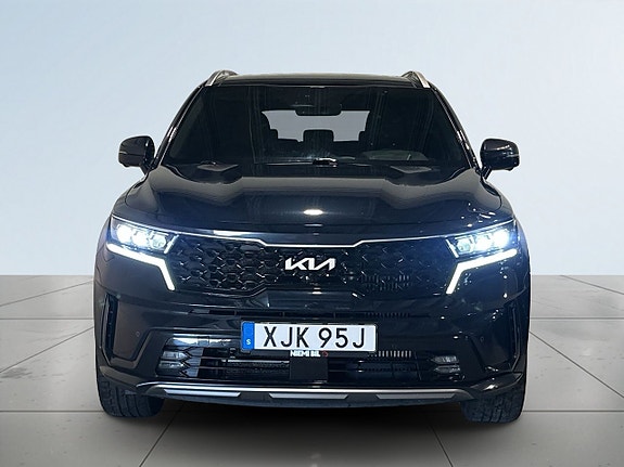 Kia Sorento 2 of 5