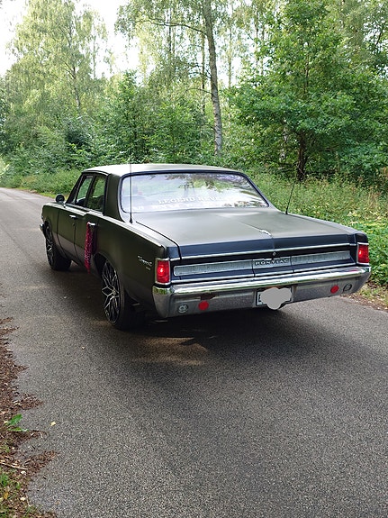 Pontiac Tempest 3 of 5