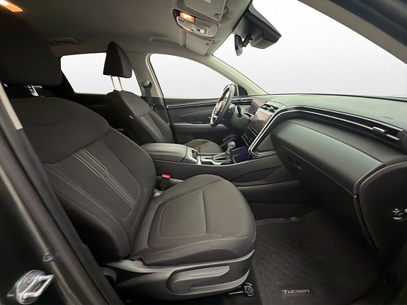 Hyundai Tucson 27 of 30