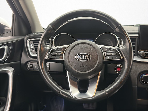 Kia Ceed 13 of 29