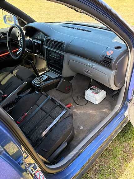 Volkswagen Passat 6 of 8